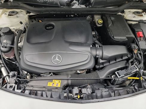 Used 2019 Mercedes-Benz CLA 250 image 24