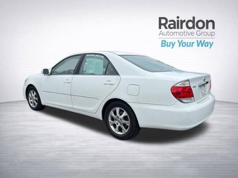 Used 2006 Toyota Camry LE FWD image 6