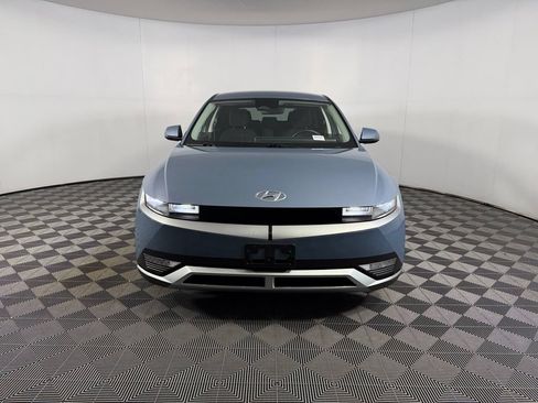 Used 2023 Hyundai Ioniq 5 SE AWD/4WD image 9