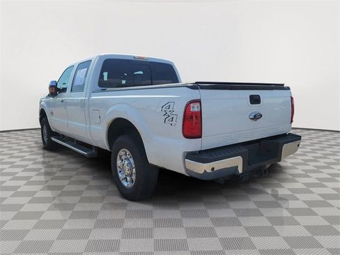 Used 2016 Ford F250 Lariat w/ Lariat Ultimate Package AWD/4WD image 3