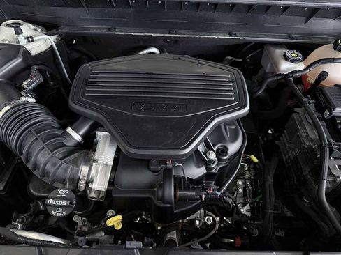 Used 2023 GMC Acadia Denali w/ Denali Ultimate Package image 23