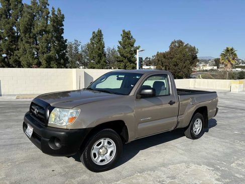 Used 2008 Toyota Tacoma 2WD Regular Cab image 2