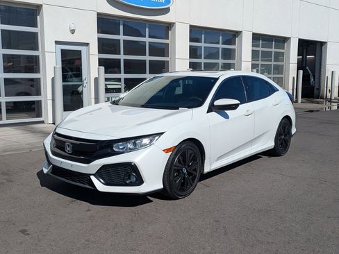 Used 2018 Honda Civic EX image 10