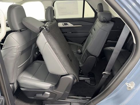 New 2026 Ford Explorer Active w/ Active Comfort Package image 34