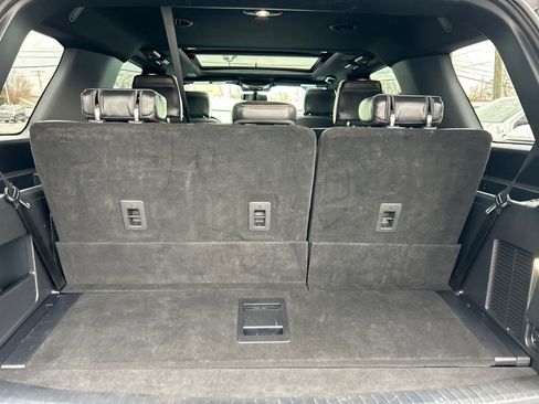 Used 2022 Ford Expedition Platinum image 17