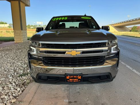 Used 2021 Chevrolet Silverado 1500 LT w/ Bed Protection Package RWD image 8