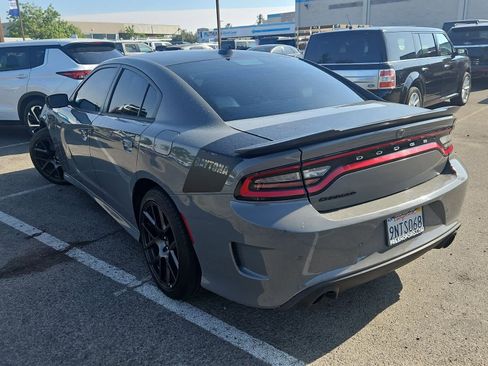 Used 2018 Dodge Charger R/T image 6