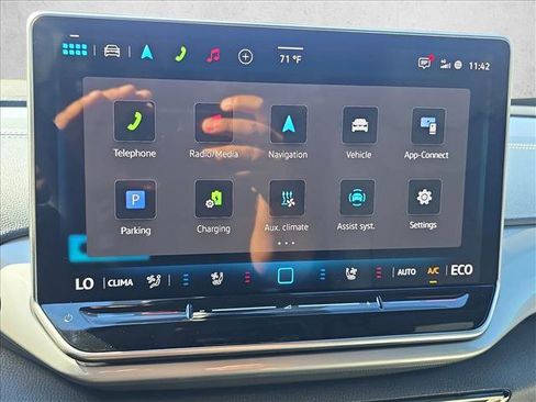 New 2025 Volkswagen ID.4 Pro S image 14