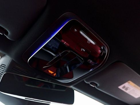 Used 2024 Mercedes-Benz AMG GT 63 image 27