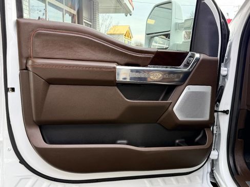 Used 2025 Ford F350 King Ranch image 18