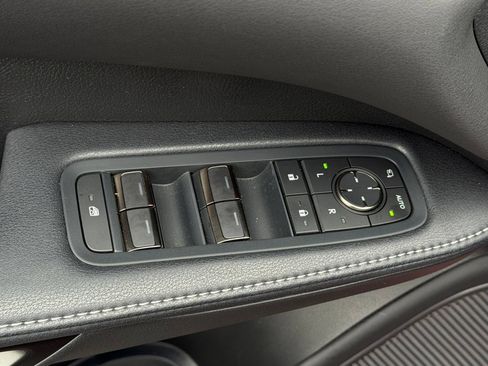Certified 2024 Lexus RX 350 AWD w/ Convenience Package image 32