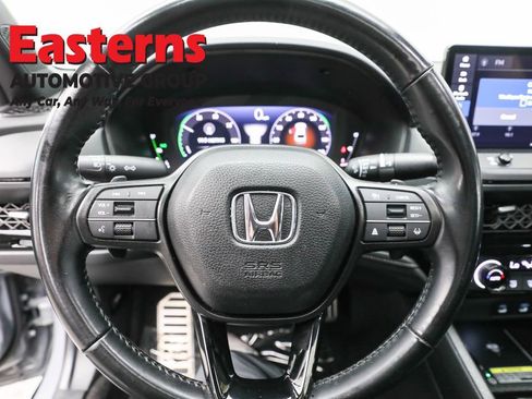 Used 2025 Honda Accord Sport image 10