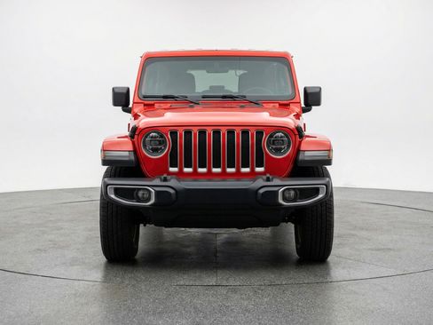 Used 2025 Jeep Wrangler Sport S image 2