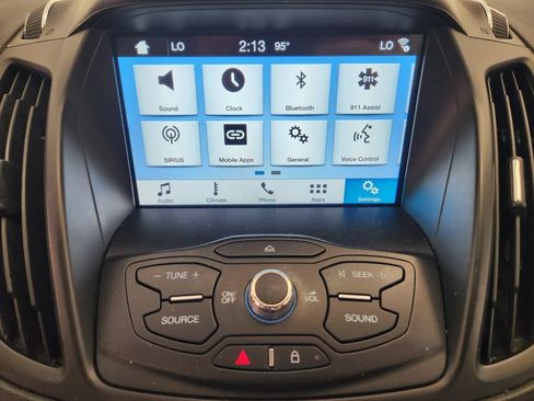 Used 2016 Ford Escape SE w/ Equipment Group 201A FWD image 16