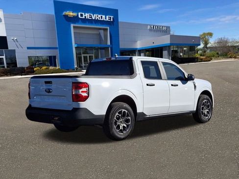 Used 2024 Ford Maverick XLT w/ Equipment Group 300A Standard image 8