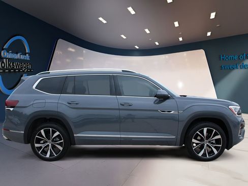 New 2026 Volkswagen Atlas SEL Premium R-Line AWD/4WD image 4