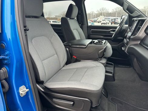 Used 2024 RAM 1500 Big Horn AWD/4WD image 35