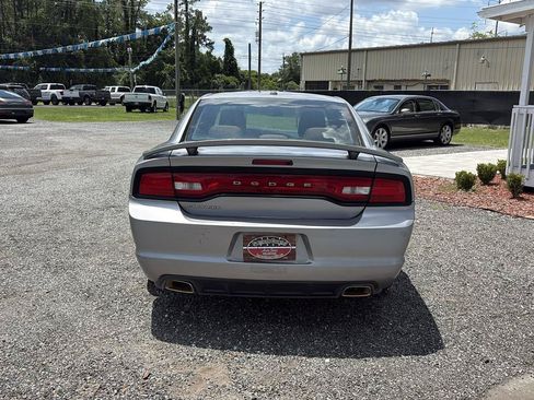 Used 2014 Dodge Charger SE w/ Sport Appearance Group RWD image 6
