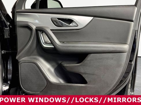 Used 2024 Chevrolet Blazer LT w/ Convenience Package FWD image 24