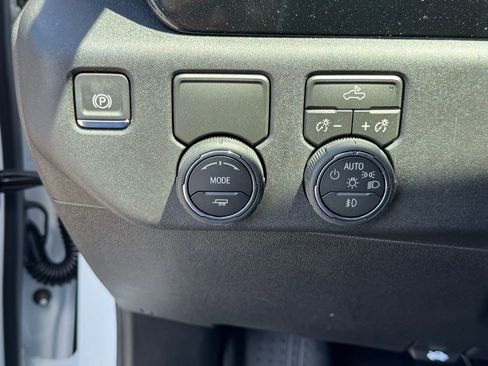 New 2026 Chevrolet Silverado 1500 RST w/ RST Select Package RWD image 31