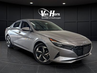 Certified 2023 Hyundai Elantra SEL w/ Convenience Package