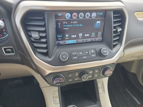 Used 2018 GMC Acadia Denali w/ Technology Package AWD/4WD image 31
