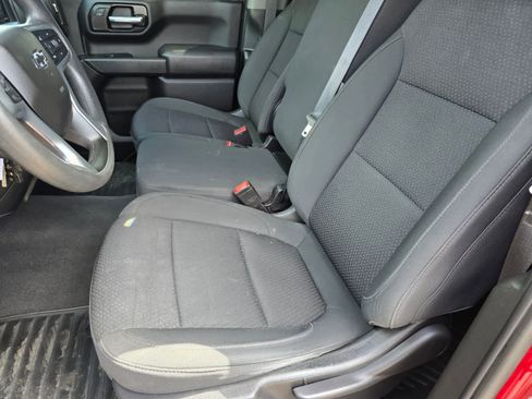 Used 2022 Chevrolet Silverado 1500 Custom Trail Boss w/ Safety Confidence Package AWD/4WD image 14