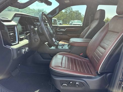 Used 2024 GMC Sierra 1500 Denali Ultimate AWD/4WD image 13