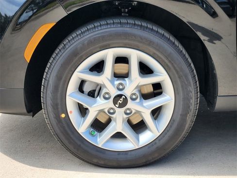 New 2025 Kia Soul S image 8