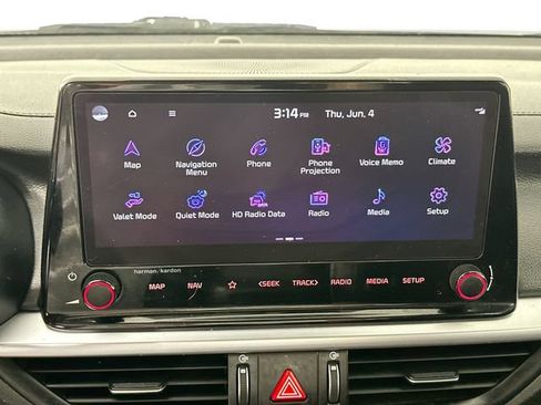 Used 2022 Kia Forte GT-Line w/ GT-Line Premium Package FWD image 13