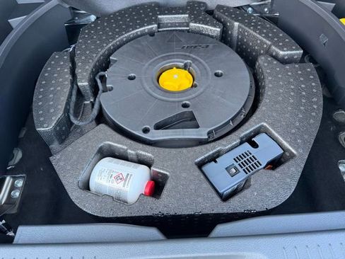 New 2026 Nissan Murano SL image 9