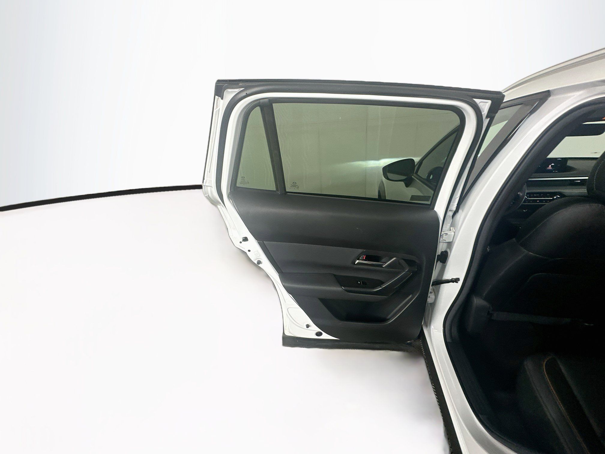 Used 2025 MAZDA CX-50 AWD 2.5 S w/ Premium Plus Pkg image 26