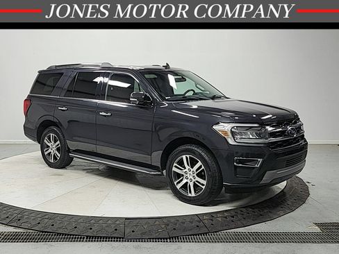 Used 2022 Ford Expedition Limited RWD image 1