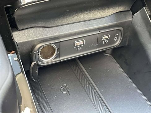 New 2025 Kia Telluride S image 39