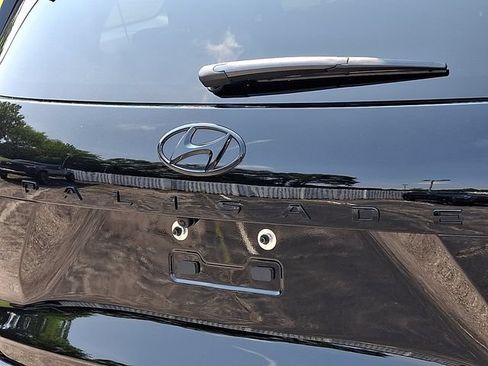 Used 2025 Hyundai Palisade Calligraphy AWD/4WD image 34