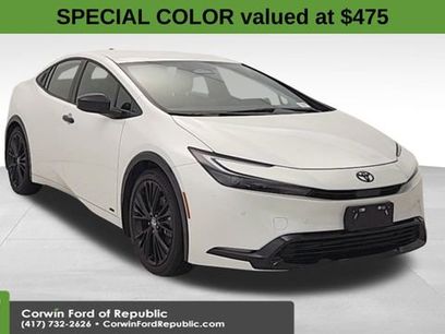 Used 2025 Toyota Prius AWD