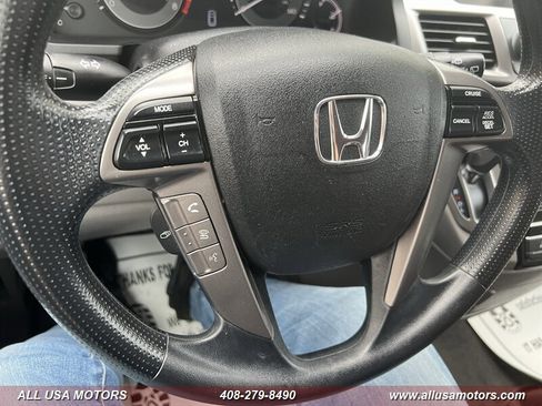 Used 2015 Honda Odyssey EX image 16