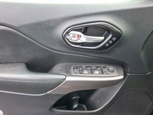 Certified 2021 Jeep Cherokee Limited image 14