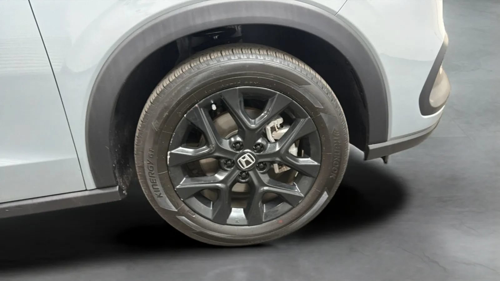 Used 2025 Honda HR-V Sport image 25