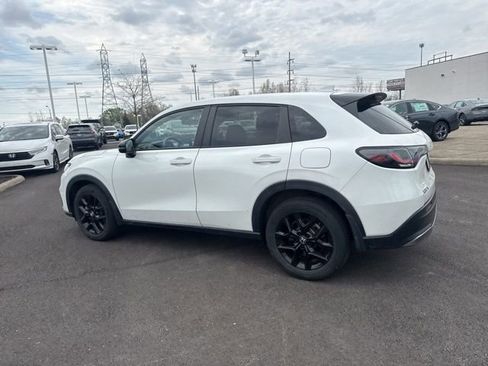 Certified 2024 Honda HR-V Sport image 17