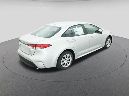 New 2026 Toyota Corolla LE image 9