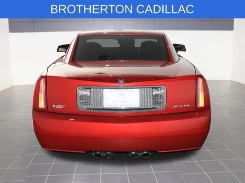 Used 2008 Cadillac XLR V RWD image 3