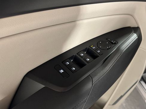 New 2026 Kia Sportage EX image 15