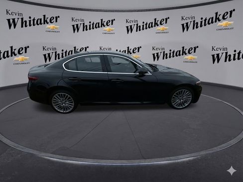 Used 2020 Alfa Romeo Giulia Ti w/ Quick Order Package 22X Lusso AWD/4WD image 10