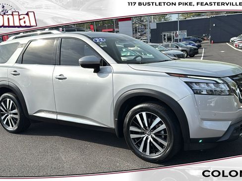 Certified 2023 Nissan Pathfinder Platinum image 1