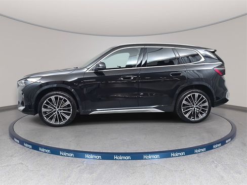 Used 2025 BMW X1 xDrive28i w/ Convenience Package image 9