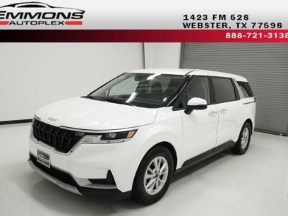 Used 2022 Kia Carnival LX
