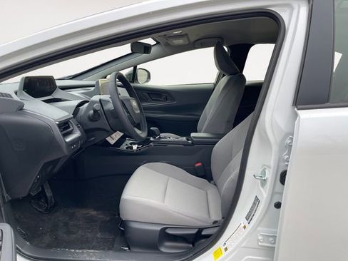New 2026 Toyota Prius LE FWD image 9