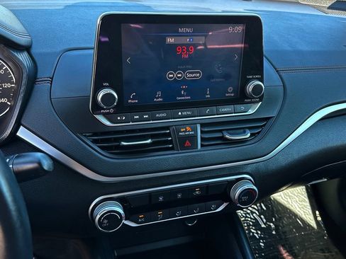 Used 2020 Nissan Altima 2.5 SR FWD image 24