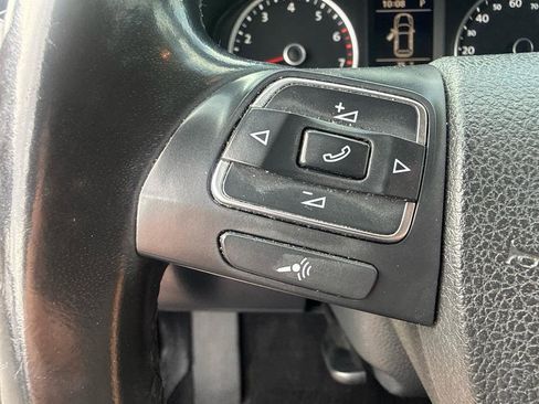 Used 2013 Volkswagen Tiguan S AWD/4WD image 17